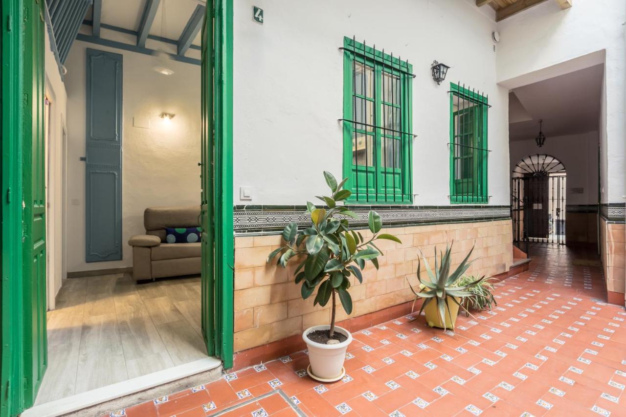 Apartamento Cuarta Puerta Centro Historico Севілья Екстер'єр фото